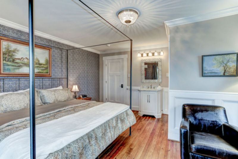 Overlook Room at Mayneview