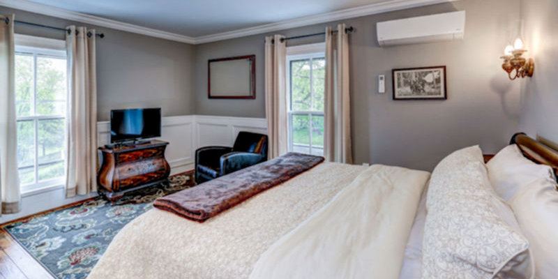 Shenandoah Room at Mayneview